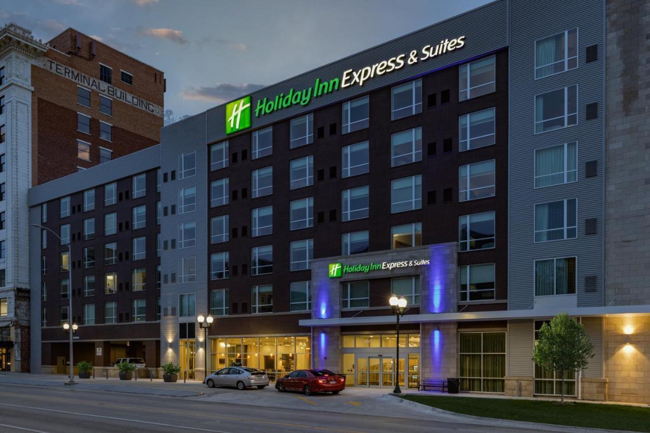 Holiday Inn Express & Suites - Lincoln Downtown , An Ihg Hotel 外观 照片